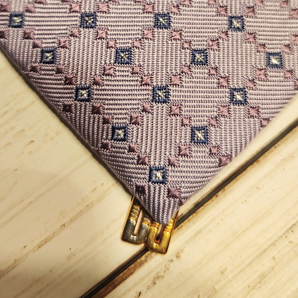 DAKS London Purple/Lavender Geometric Tie with Gold Emblem & Sparkling Detail